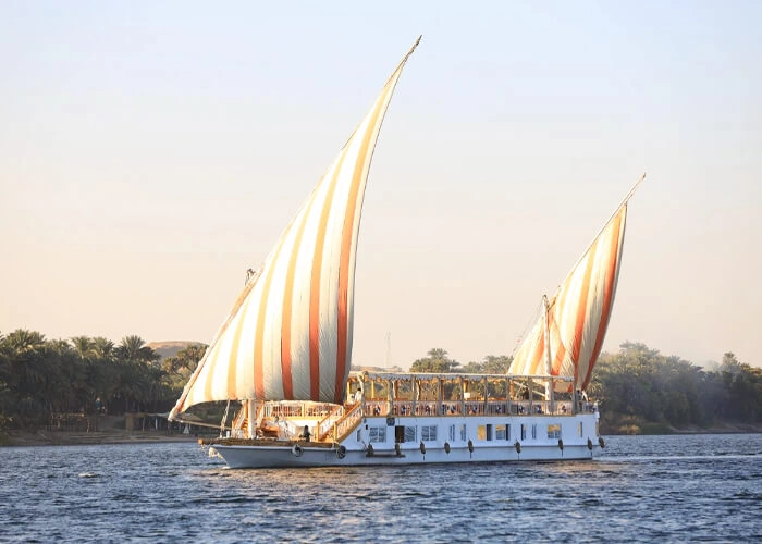 Nour El Din Dahabiya Nile Cruise